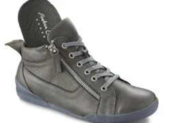 Andrea Conti, sportive Damen-Boots, Weite G, mit herausnehmbarem Fußbett