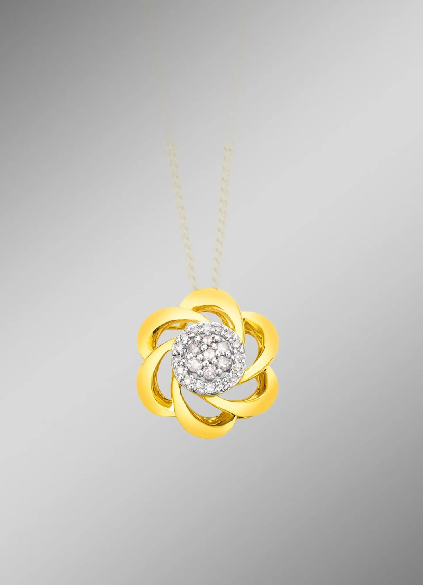 Anhänger im Blumendesign