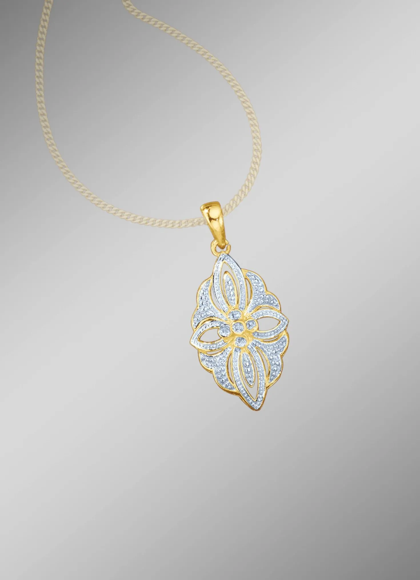 Anhänger mit Diamanten im Blumendesign