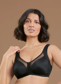 Anita BH mit vorgeformten Cups