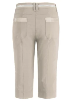 Aufwendig gearbeitete Bermudas