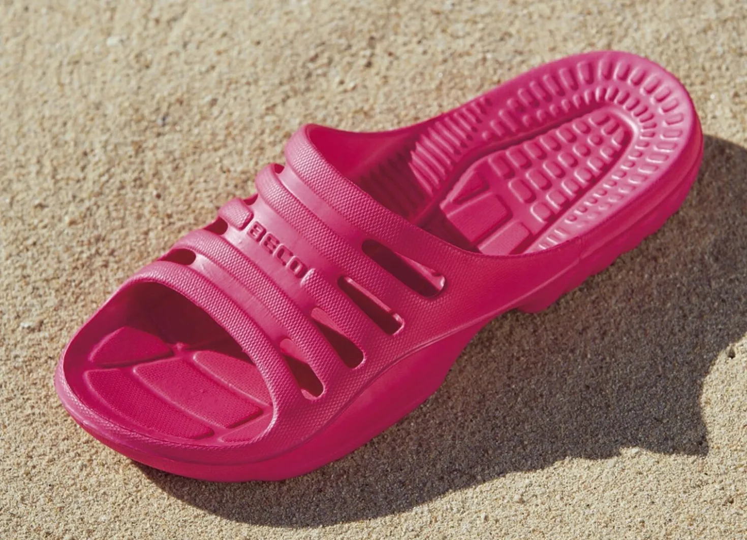 Badeschuhe mit Massage-Fußbett