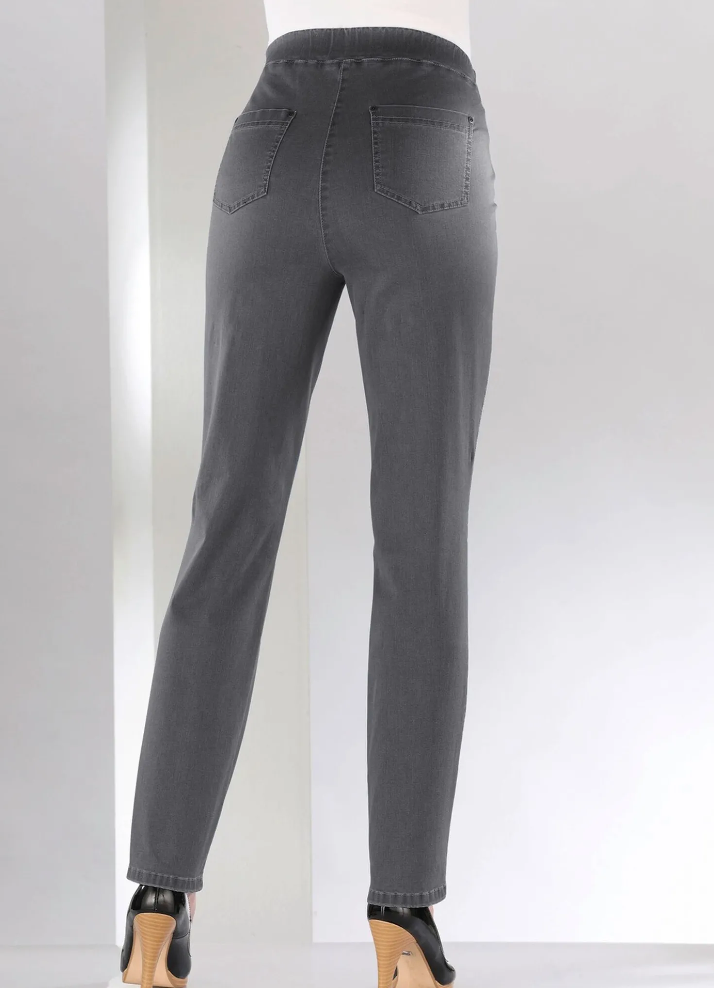 Bauchweg-Jeans in Schlupfform
