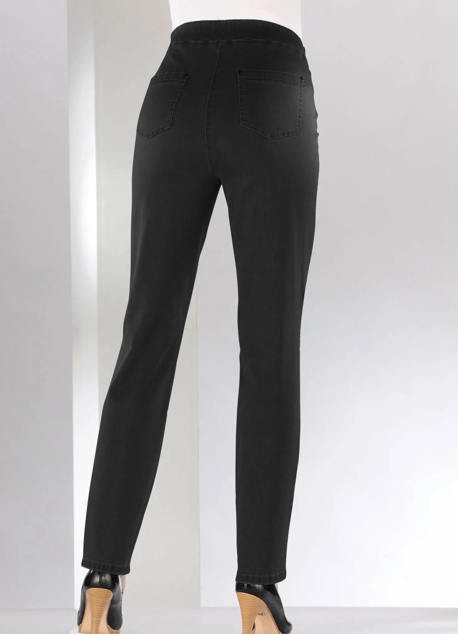 Bauchweg-Jeans in Schlupfform