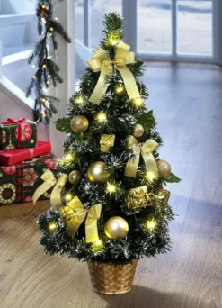 Beleuchteter Weihnachtsbaum