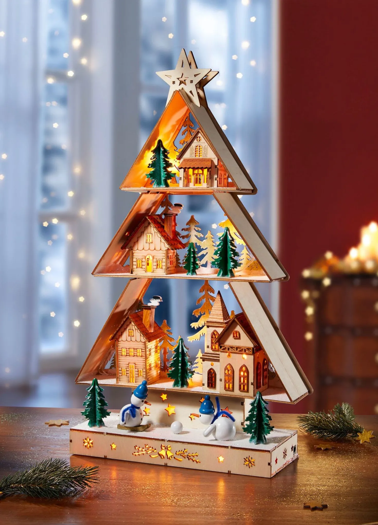Beleuchteter Weihnachtsbaum