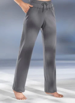 Bequeme Hose von Athlet Sport