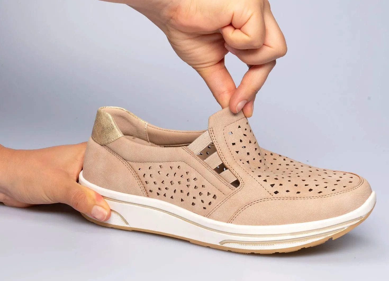 Bequemer Halbschuh mit Soft-Touch-Sohle