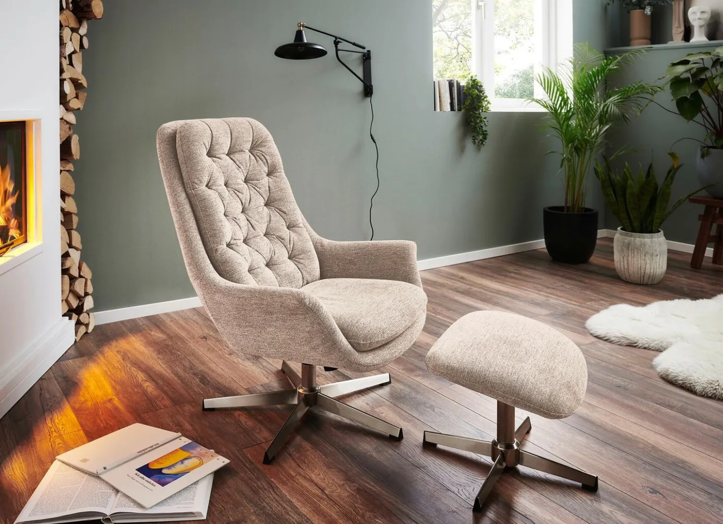 Bequemer Relax-Sessel mit Hocker