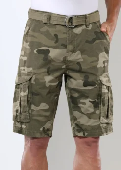 Bermudas mit Gürtel und Cargotaschen in 2 Farben