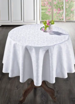 Bügelfreie Tischdecke mit Fleckschutz-Ausrüstung