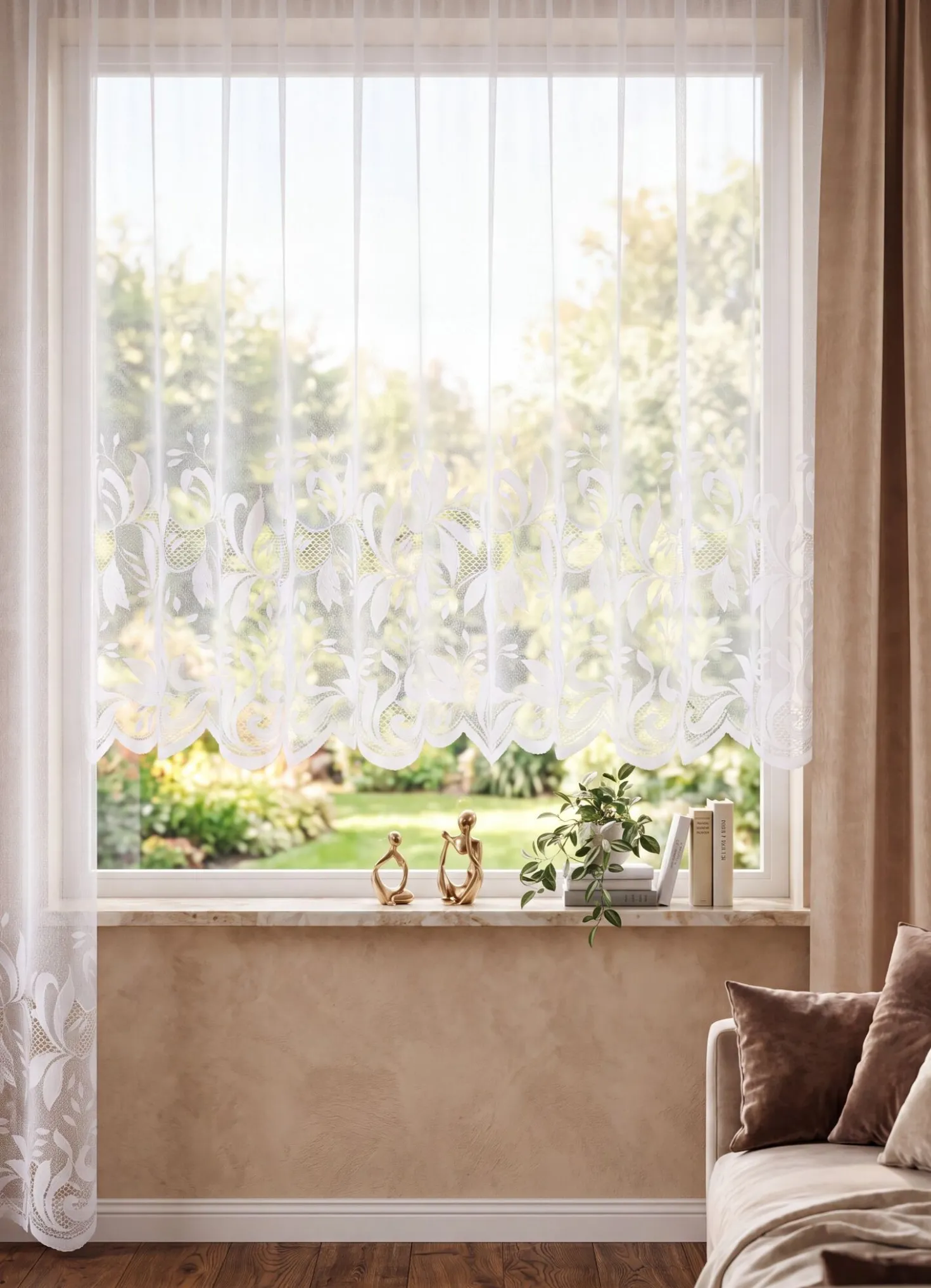 Blumenfenster-Store mit gebogtem Abschluss