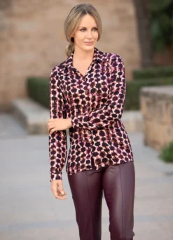 Bluse mit Hemdkragen