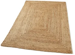 Brücken, Galerie und Teppiche aus Naturfasern