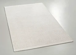 Brücken und Teppiche aus feuchtigkeitsregulierender Naturfaser