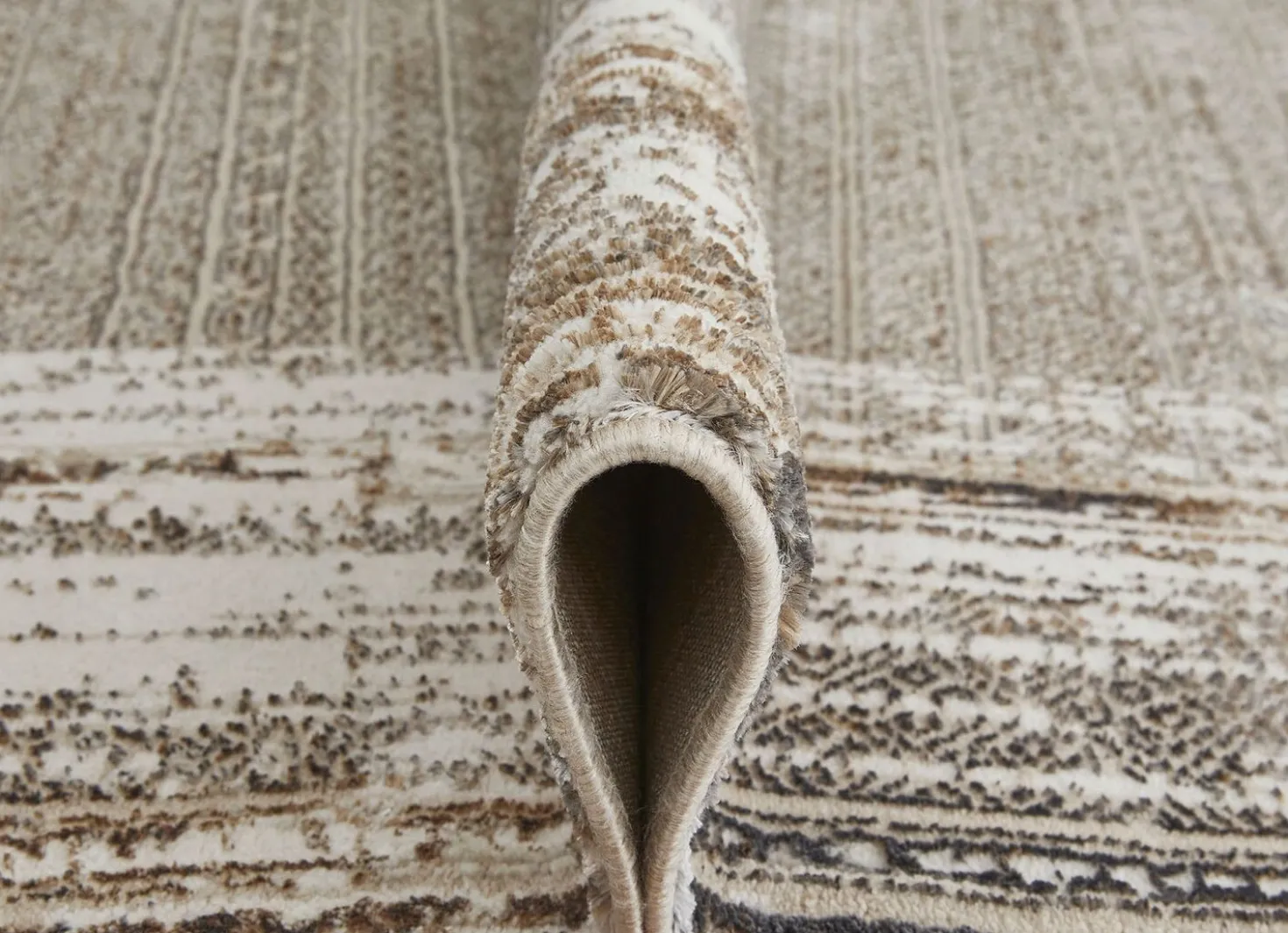 Brücken und Teppiche mit Jute-Rückseite
