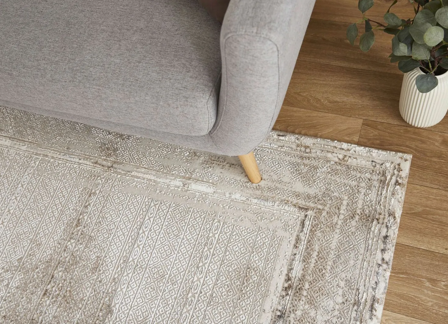 Brücken und Teppiche mit Jute-Rückseite