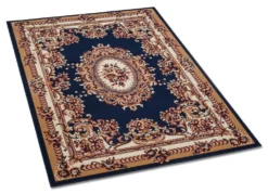 Brücken und Teppiche mit orientalischem Flair