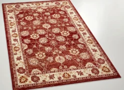 Brücken und Teppiche mit orientalischen Ranken- und Blütenmuster