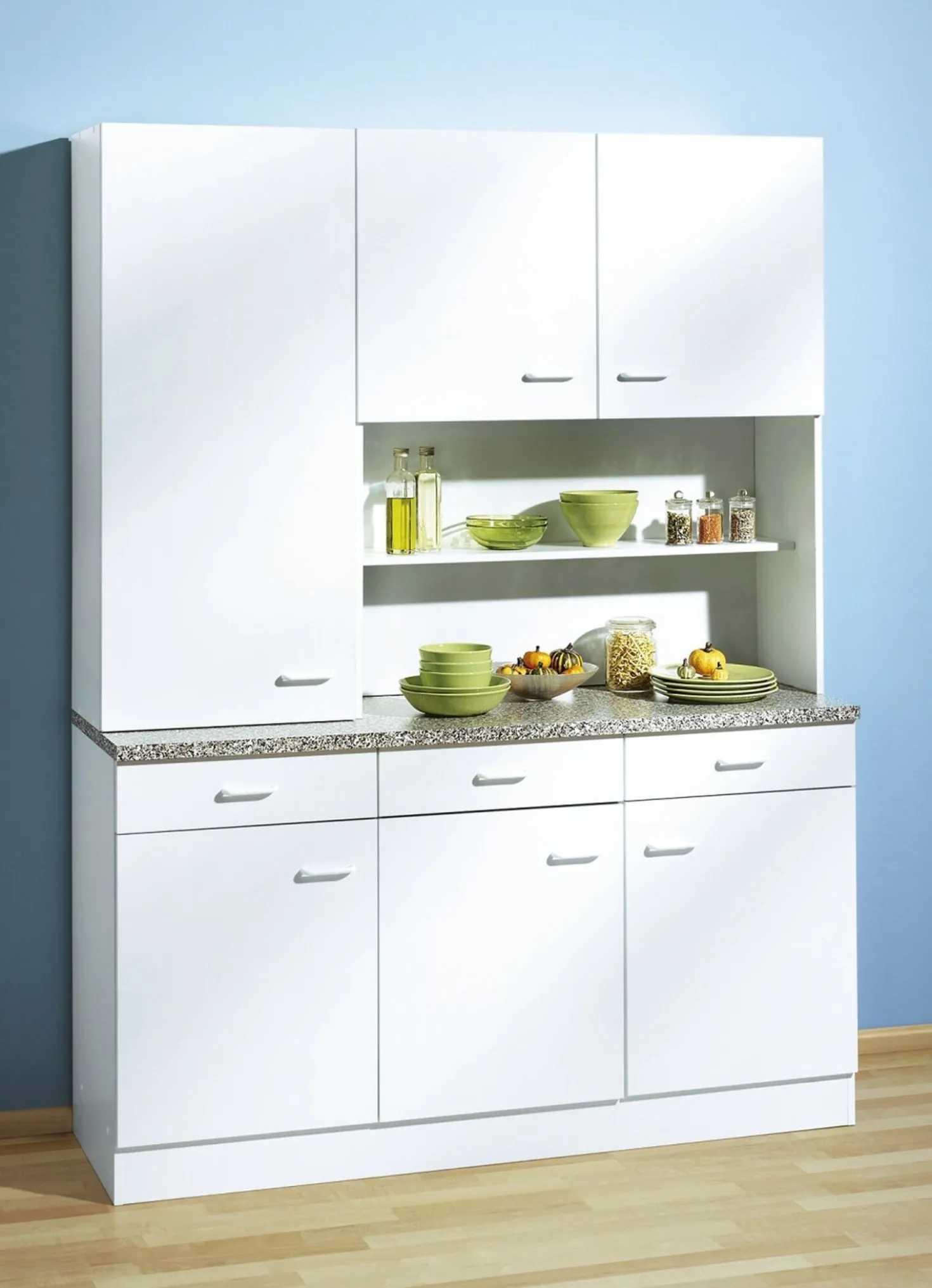Buffetschrank mit melaminharzbeschichteter Oberfläche