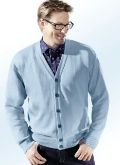 Cardigan mit durchgehender Knopfleiste