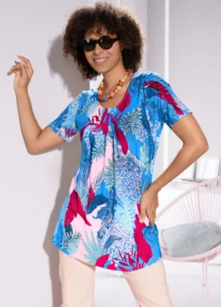 Charmantes Longshirt mit Allover-Dessin in 3 Farben