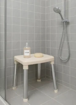 Dusch- und Badehocker mit extra großer Sitzfläche