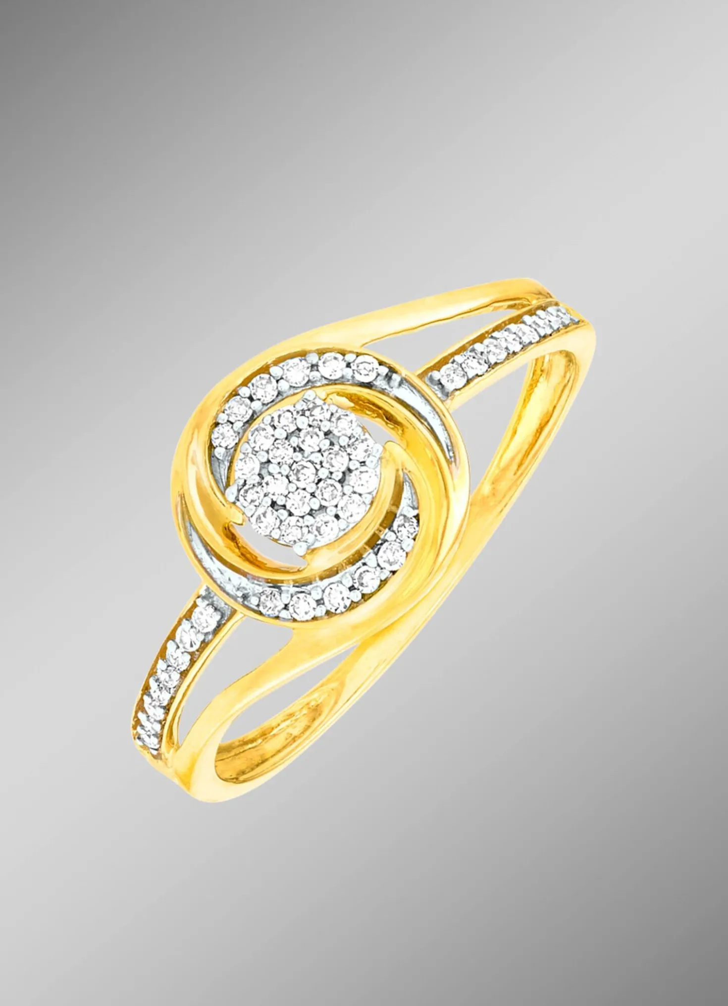 Edler Damenring mit Diamanten