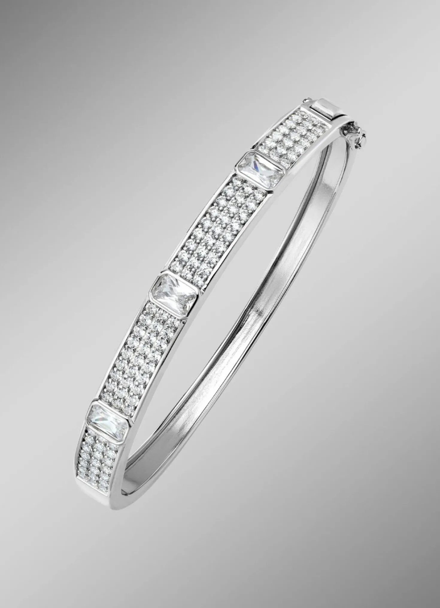 Eleganter Armreif