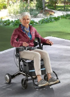 Elektrischer Rollstuhl/Rollator 2-in-1