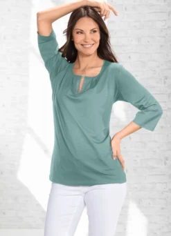 Exzellentes Shirt mit Faltenlegung in 2 Farben
