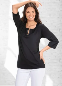 Exzellentes Shirt mit Faltenlegung in 2 Farben