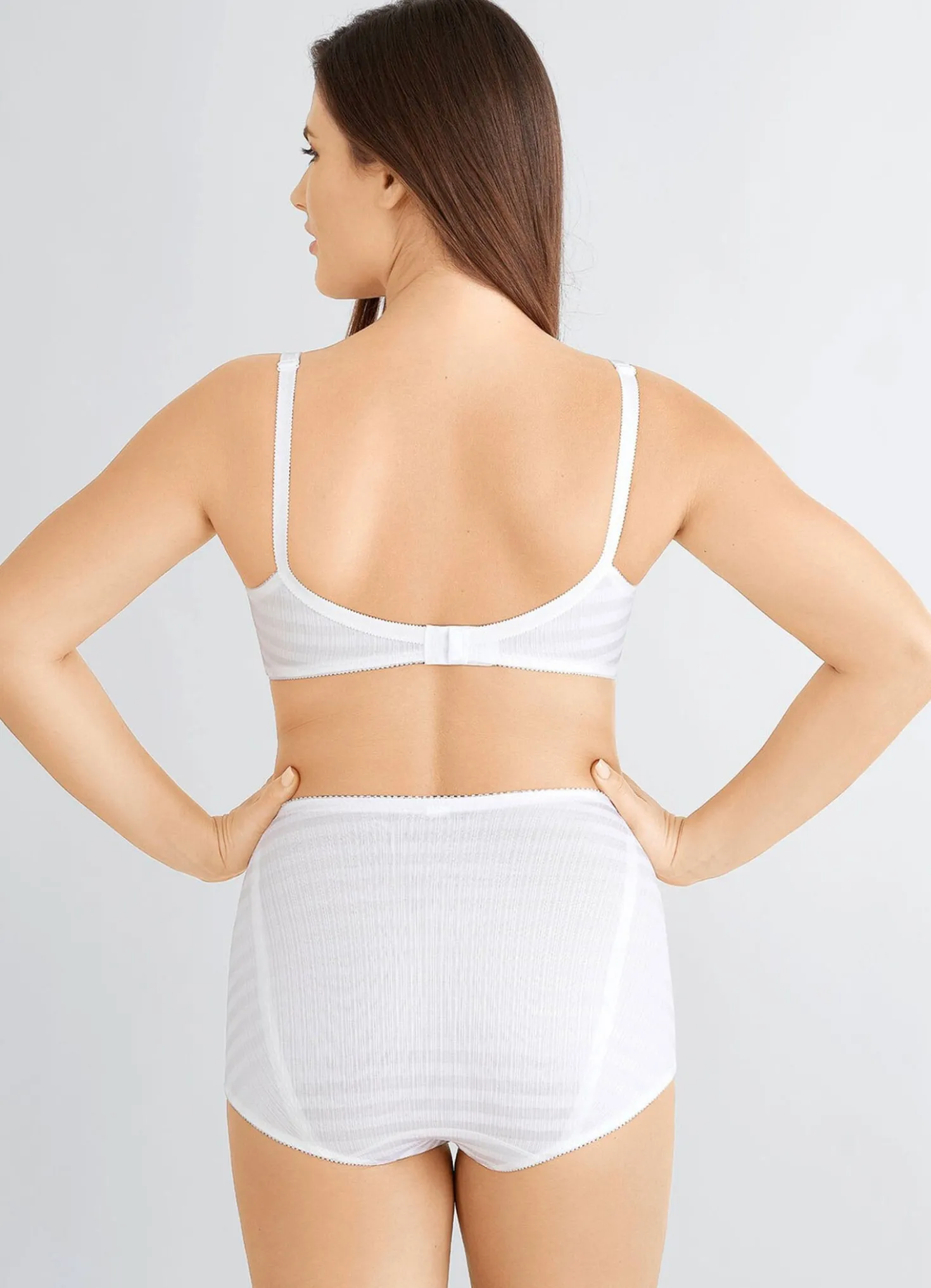 Felina Miederhose mit Vorderteilverstärkung