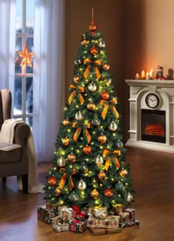 Festlicher Weihnachtsbaumschmuck
