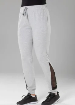 Freizeithose mit Netzeinsatz