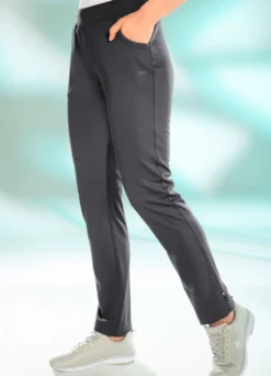 Freizeithose von „LPO“