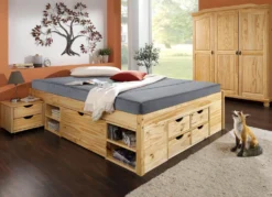 Funktionsbett aus massivem Kiefernholz