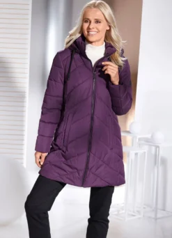Funktionsjacke mit abnehmbarer Kapuze
