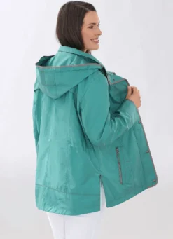 Funktionsjacke mit Reißverschluss an den Seitenschlitzen