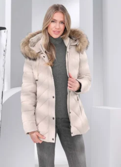 Funktionsjacke mit Umschlagärmeln