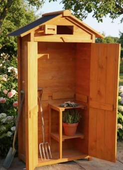 Gartenschrank aus Tannenholz