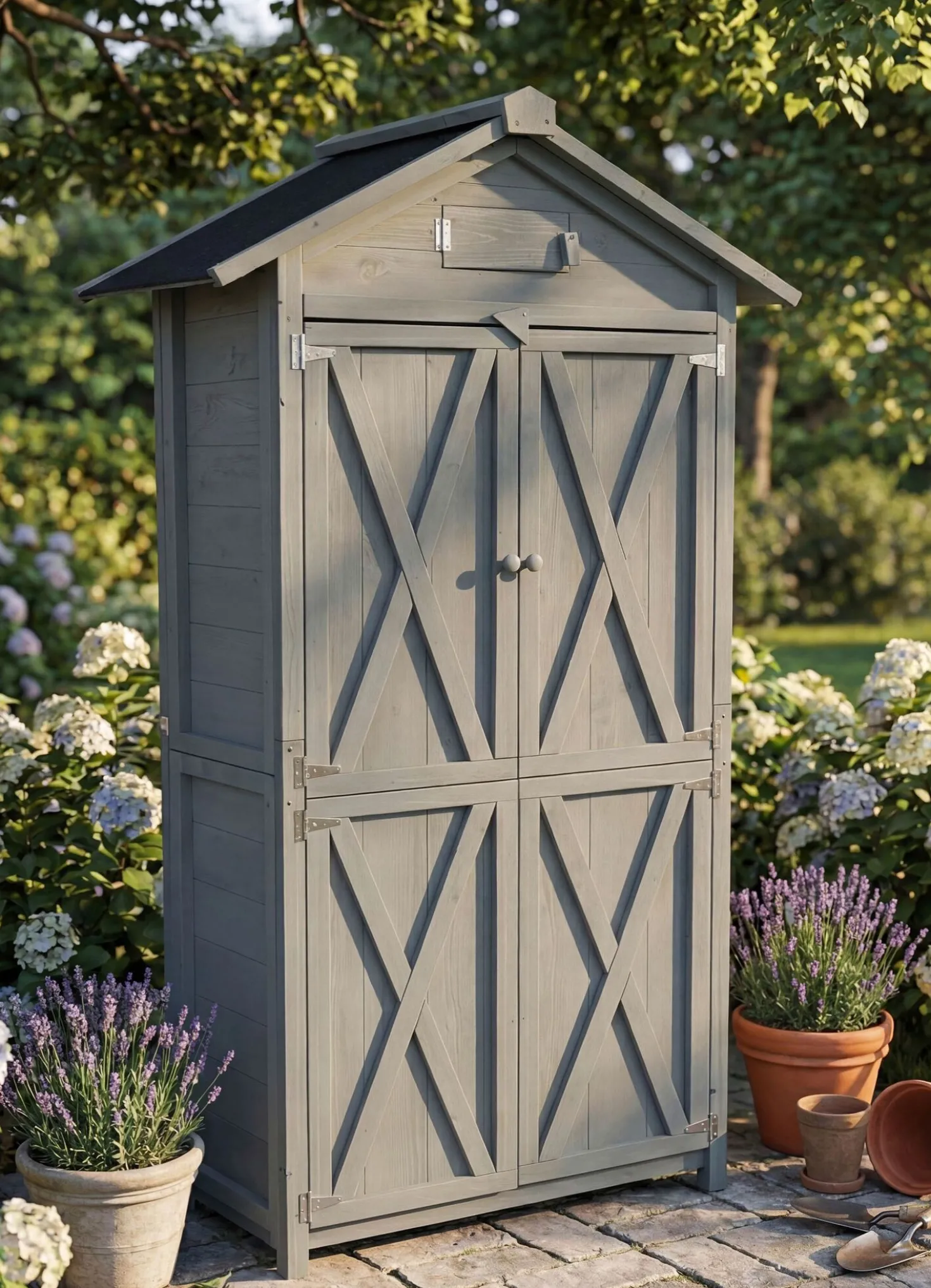 Gartenschrank aus Tannenholz