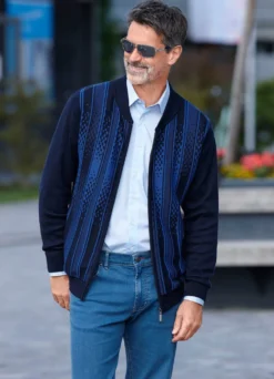 Gemusterte Jacke mit Strukturdessin