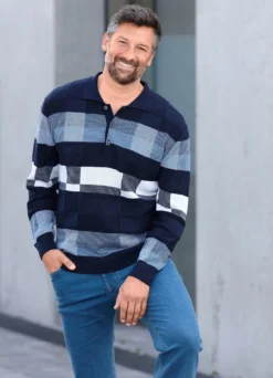 Gemusterter Polopullover mit kurzer Knopfleiste