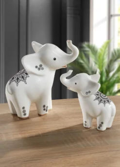 Goebel Elefant aus hochwertigem Porzellan