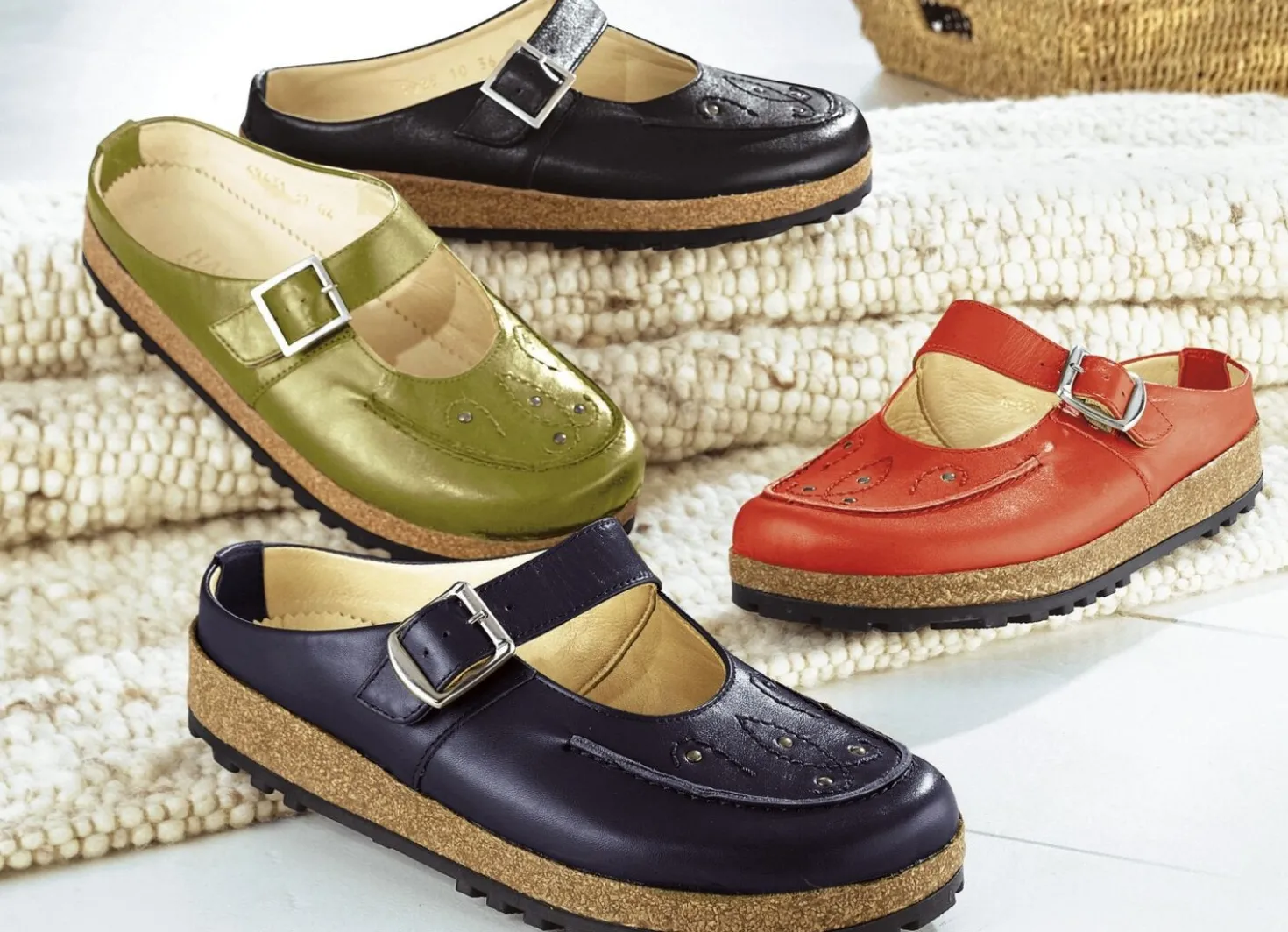 Haflinger Lederclog mit Applikation und Nieten