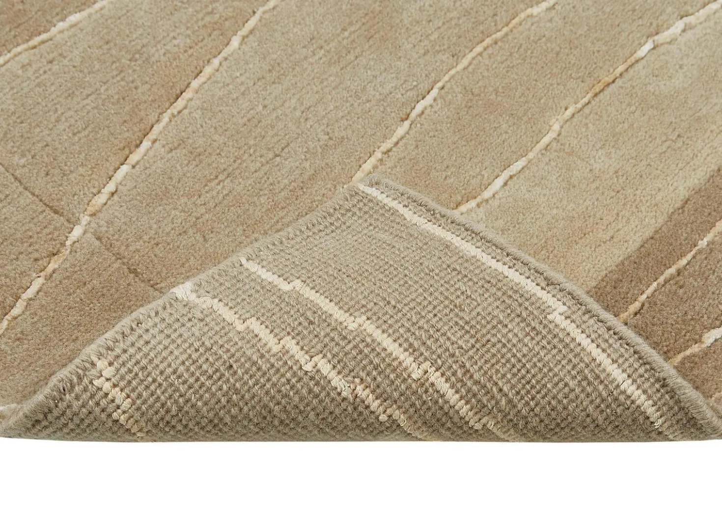 Handgeknüpfte Brücken und Teppiche in Naturfaser-Qualität