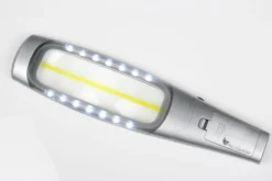 Handliche und praktische LED-Lupe