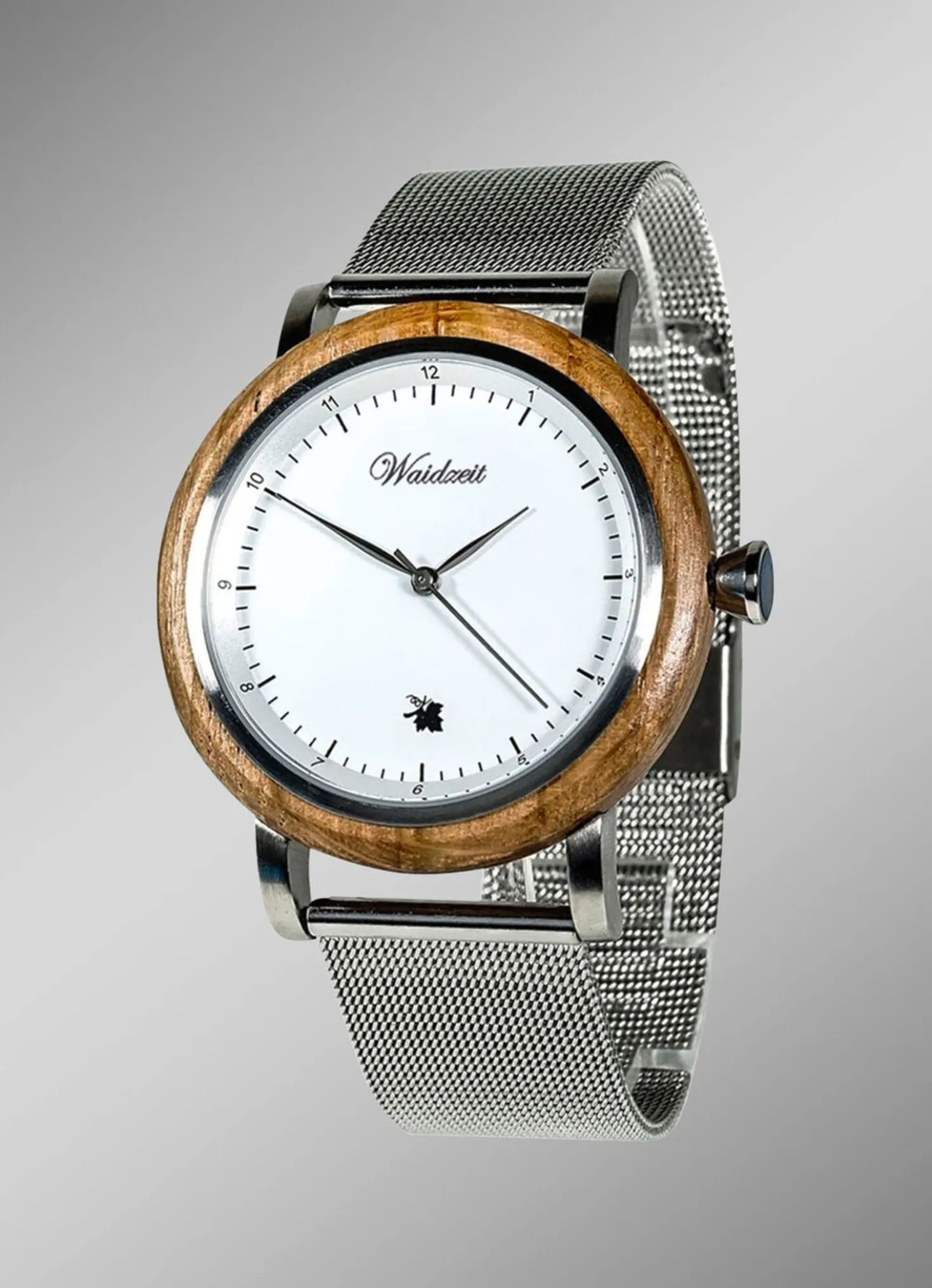 Herrenuhr mit Mesharmband