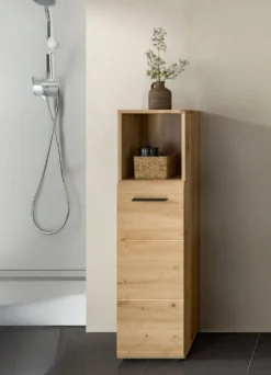 Hervorragender Standschrank mit MDF-Fronten
